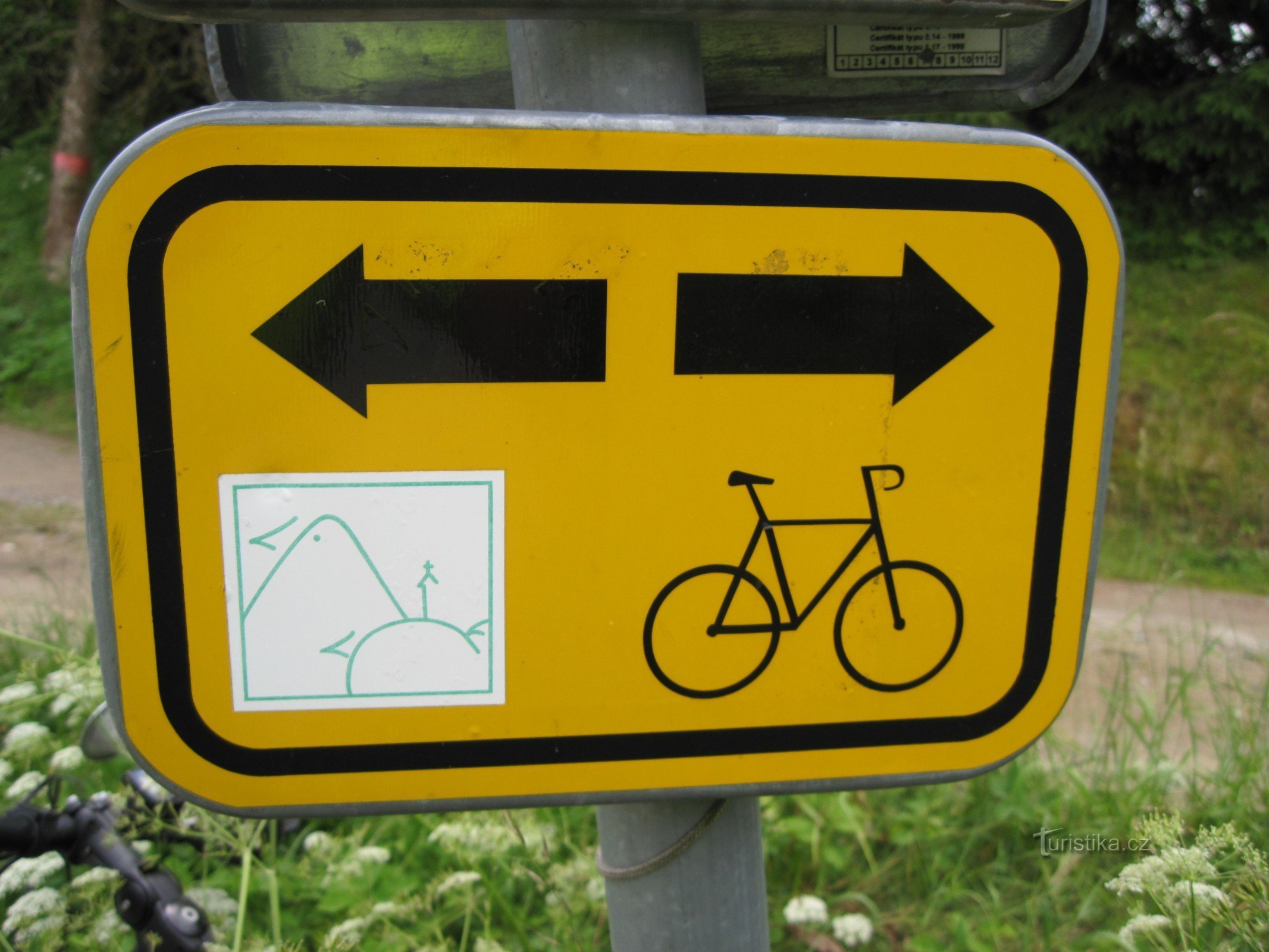 Marking of the cycle path