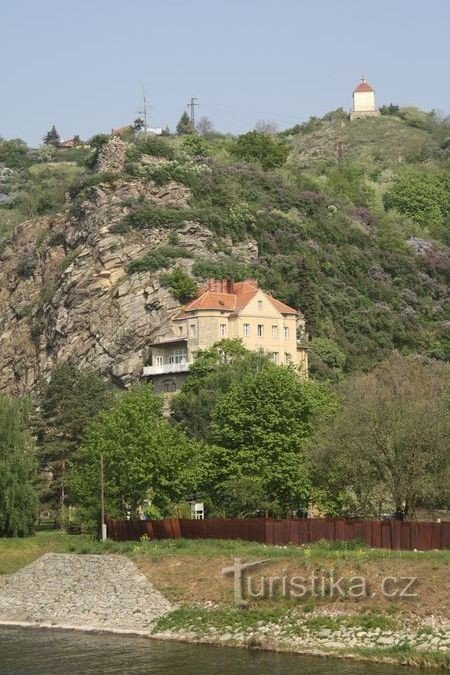 Znojmo - Giardino roccioso sopra il fiume Dyjí