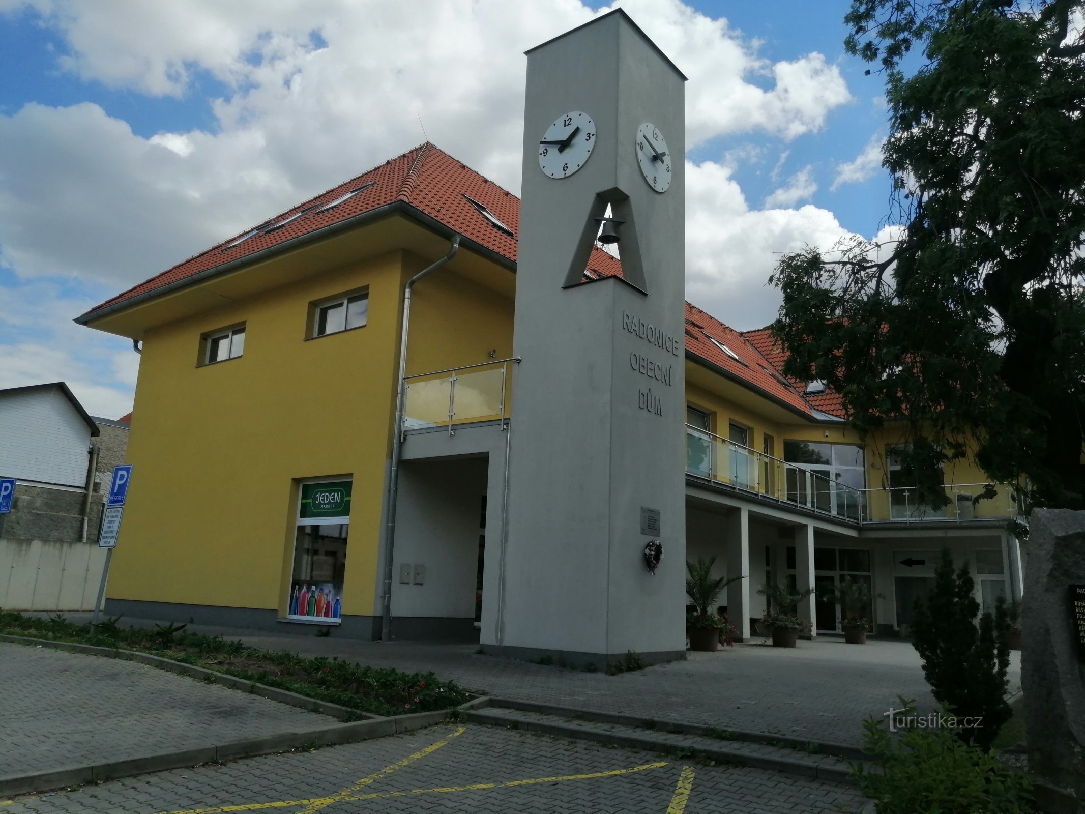 Grădina Zoologică Radonice