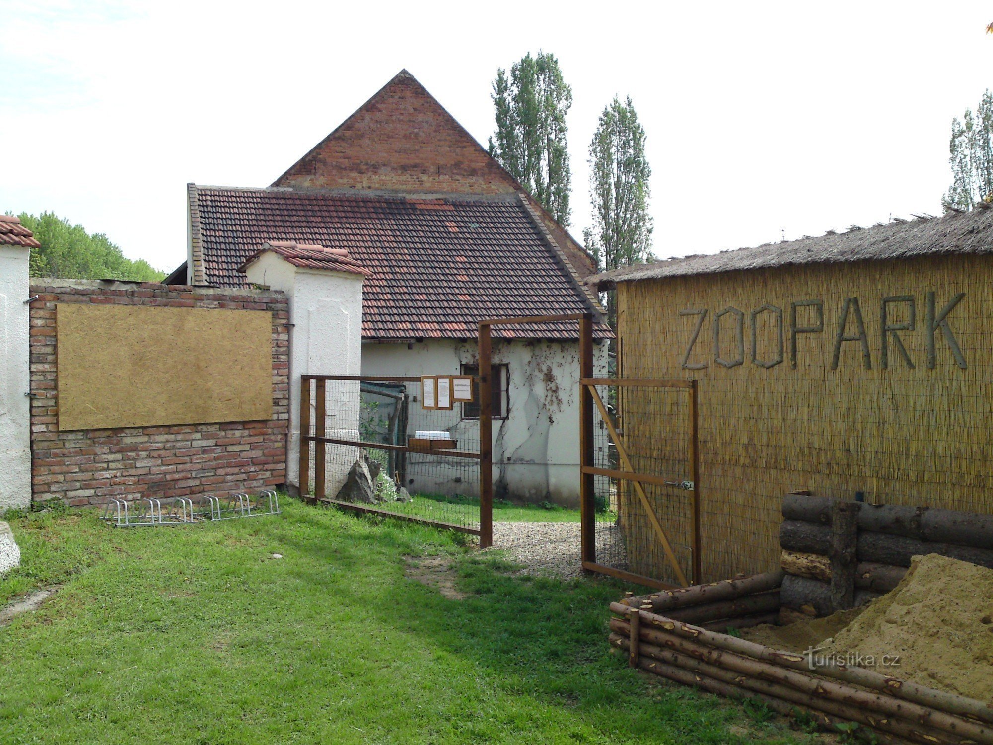 Sở thú Zájezd gần Kladno