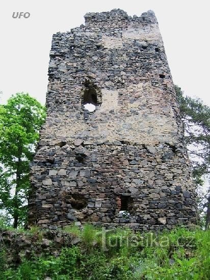 zr. ズレニツェ - 13 世紀の塔
