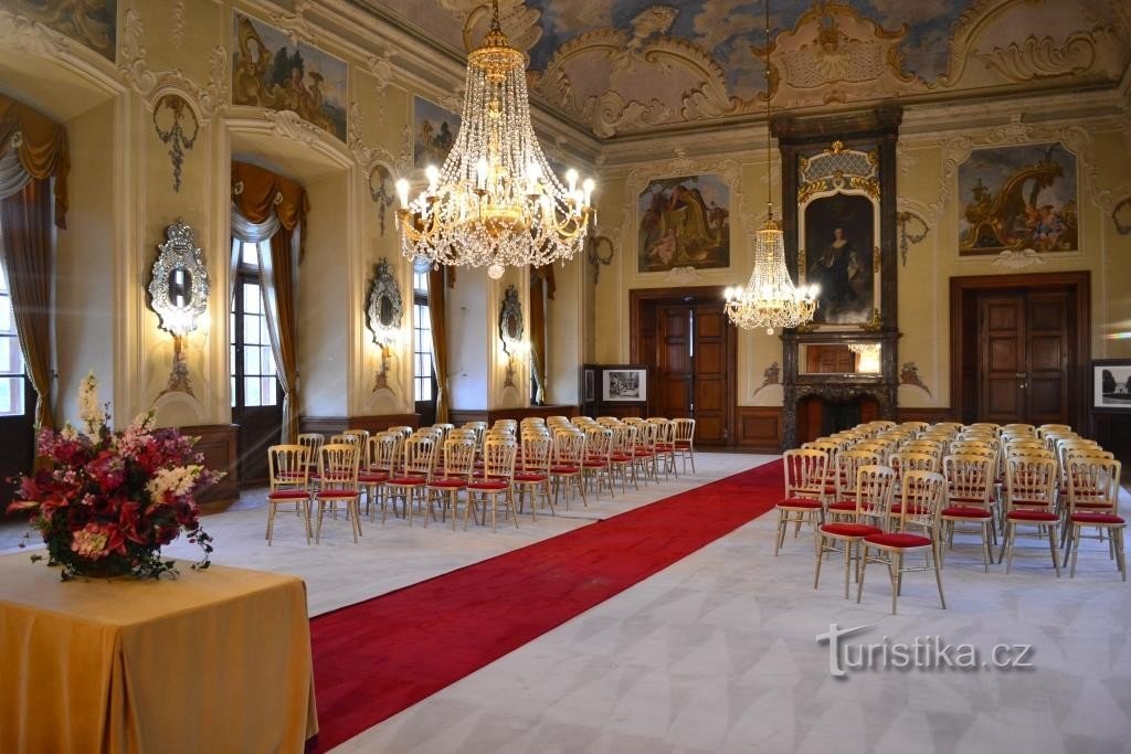 Salón de los espejos