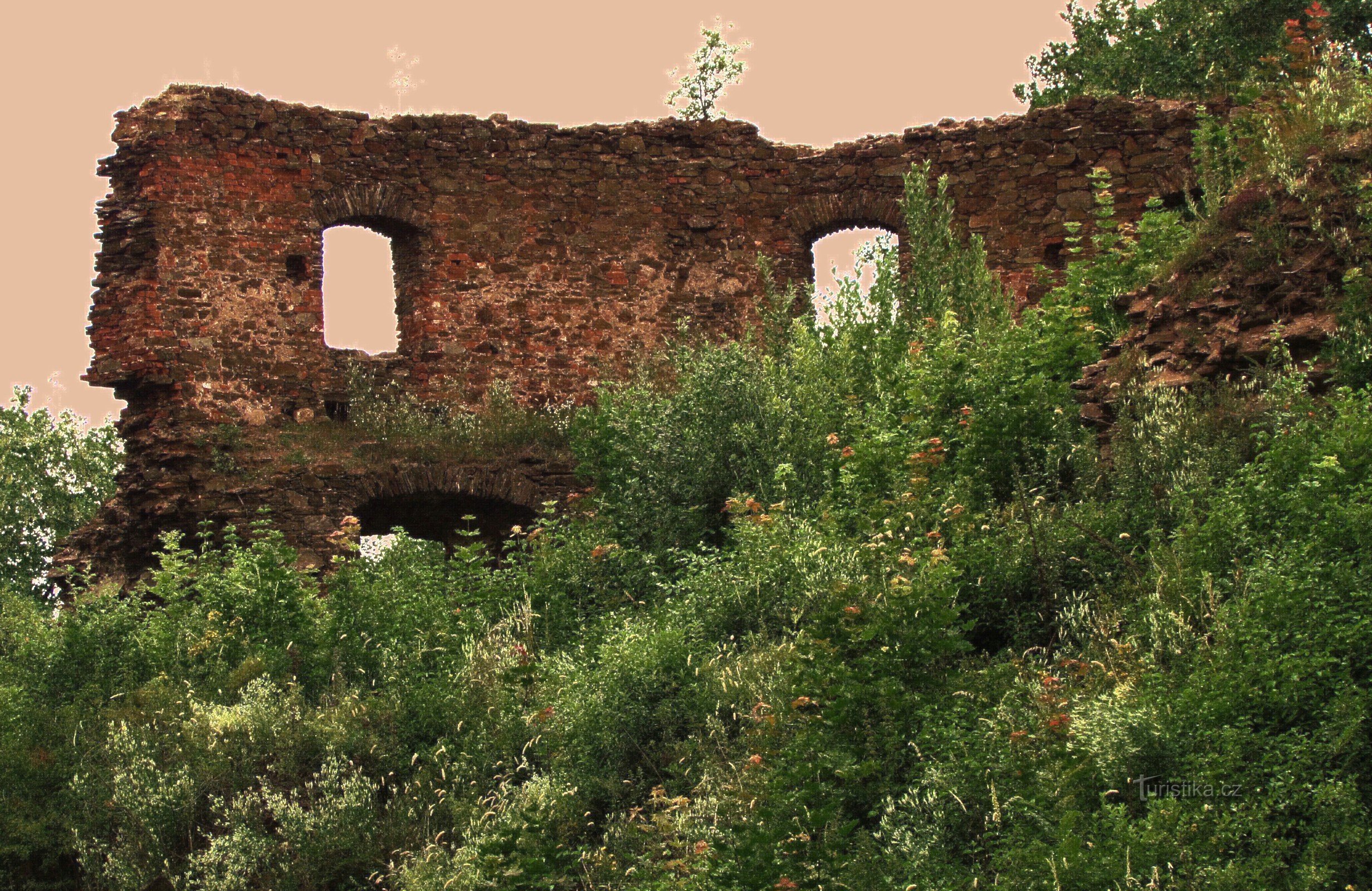 ruinele din Cimburk