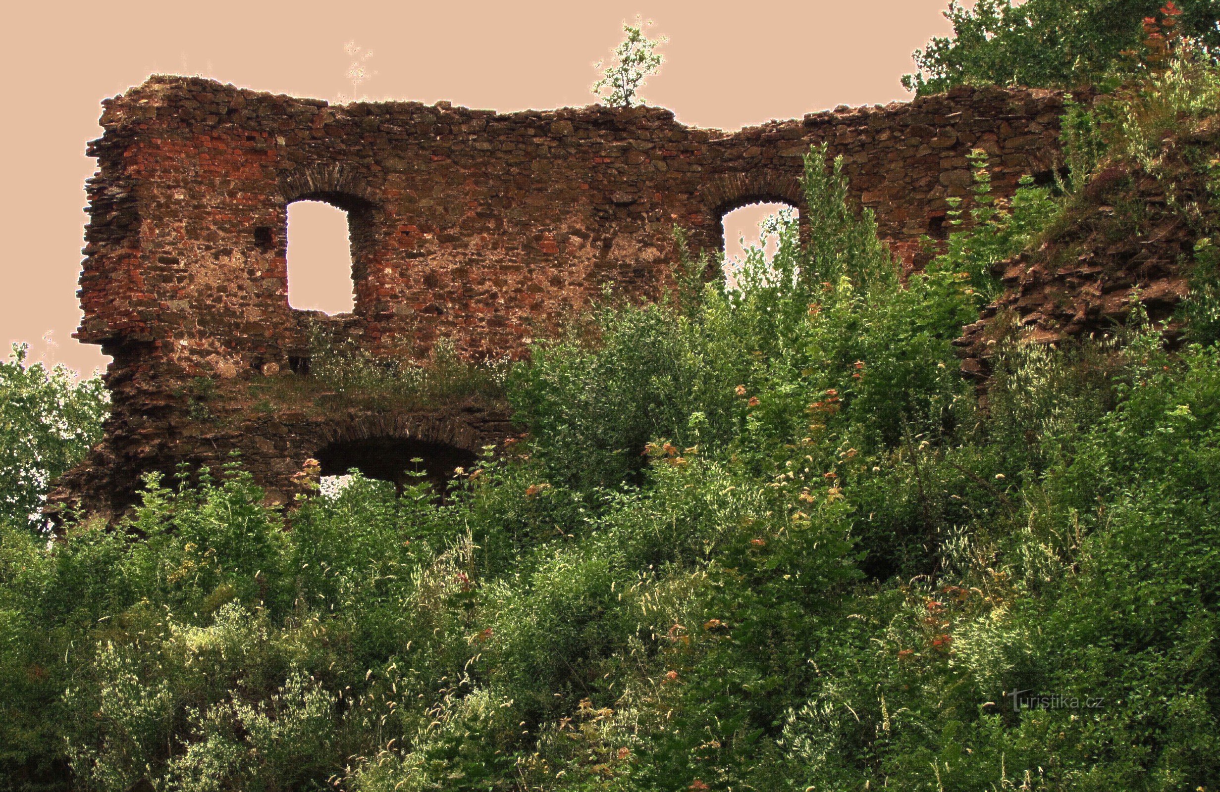 le rovine di Cimburk