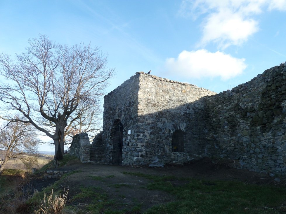 De ruïnes van Blansko Castle