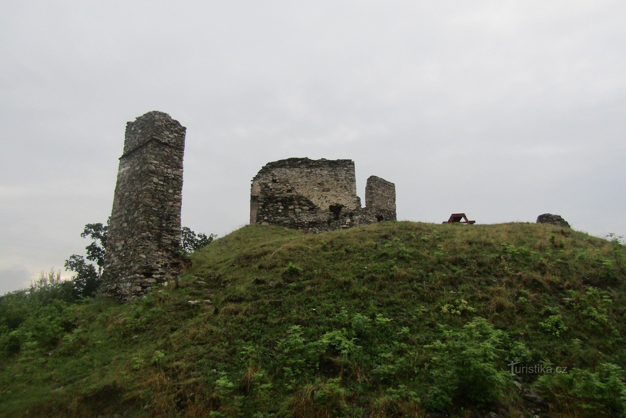 The ruins of Brníčko Castle