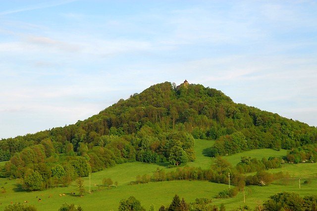 De ruïnes van het kasteel van Kamenice