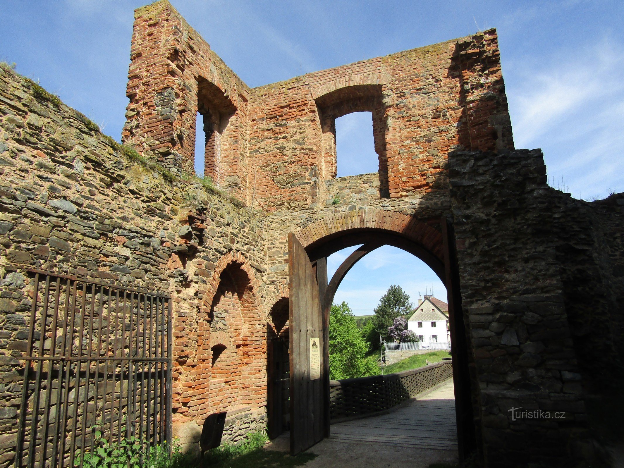 De ruïnes van het kasteel van Krakovec