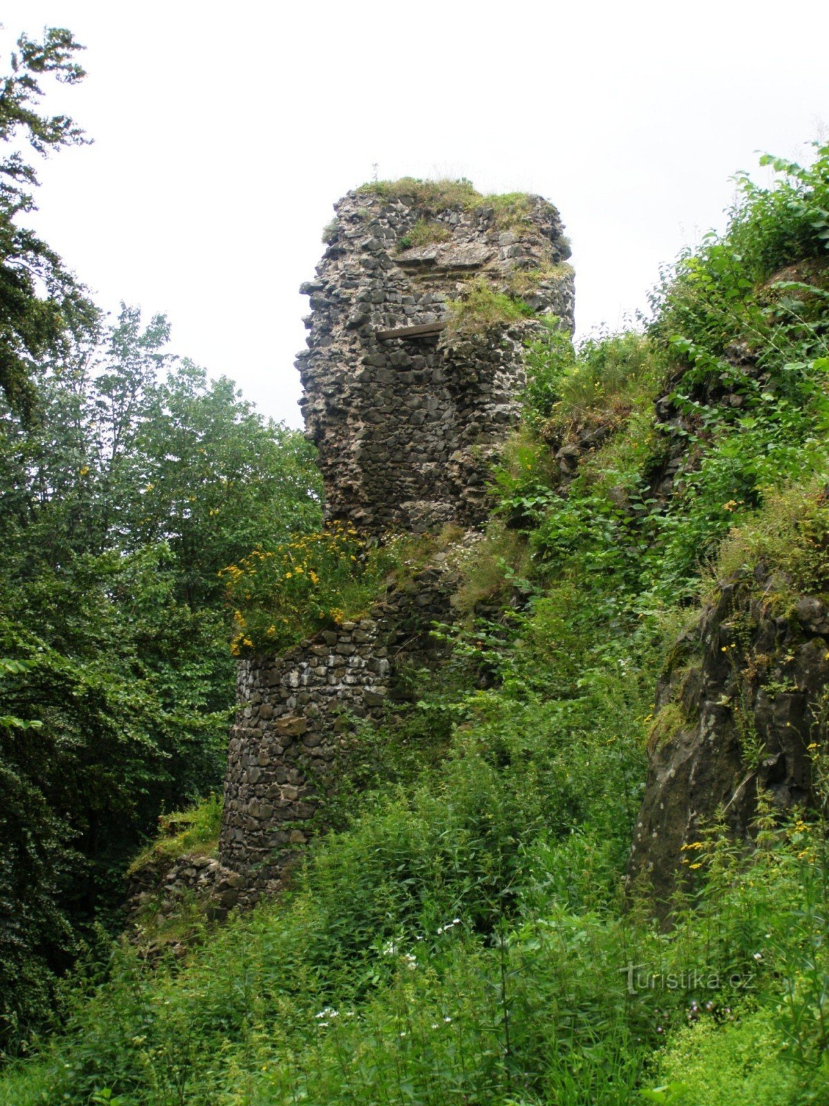 ruinerna av Kumburk-slottet