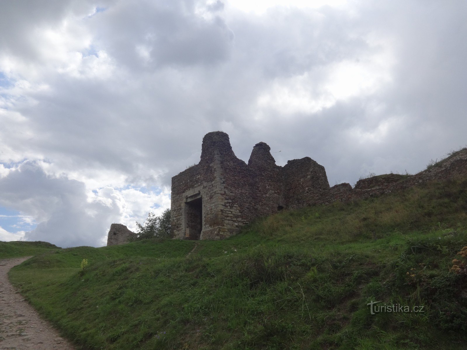 The ruins of Lichnice Castle in the Iron Mountains