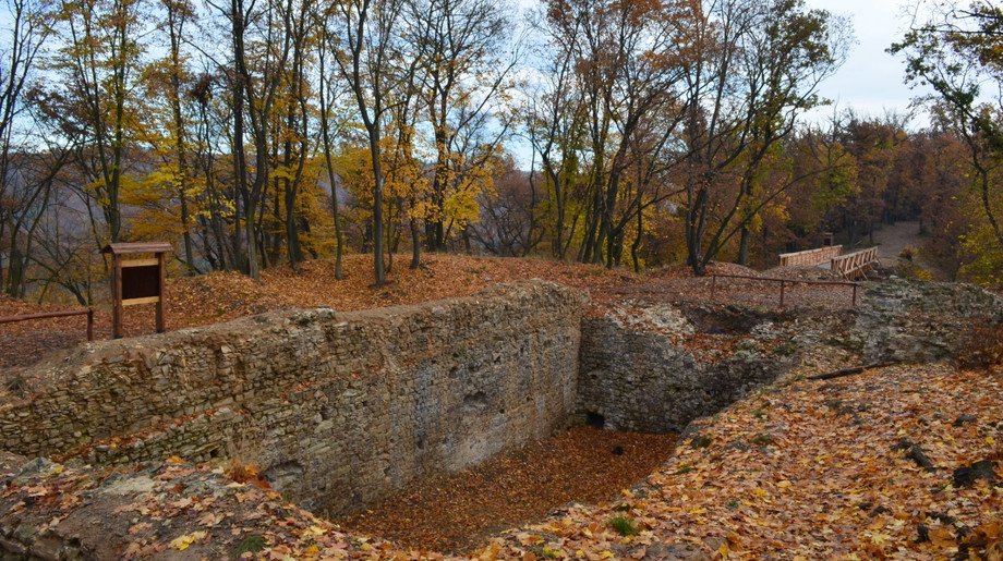 As ruínas do castelo Nový Hrad