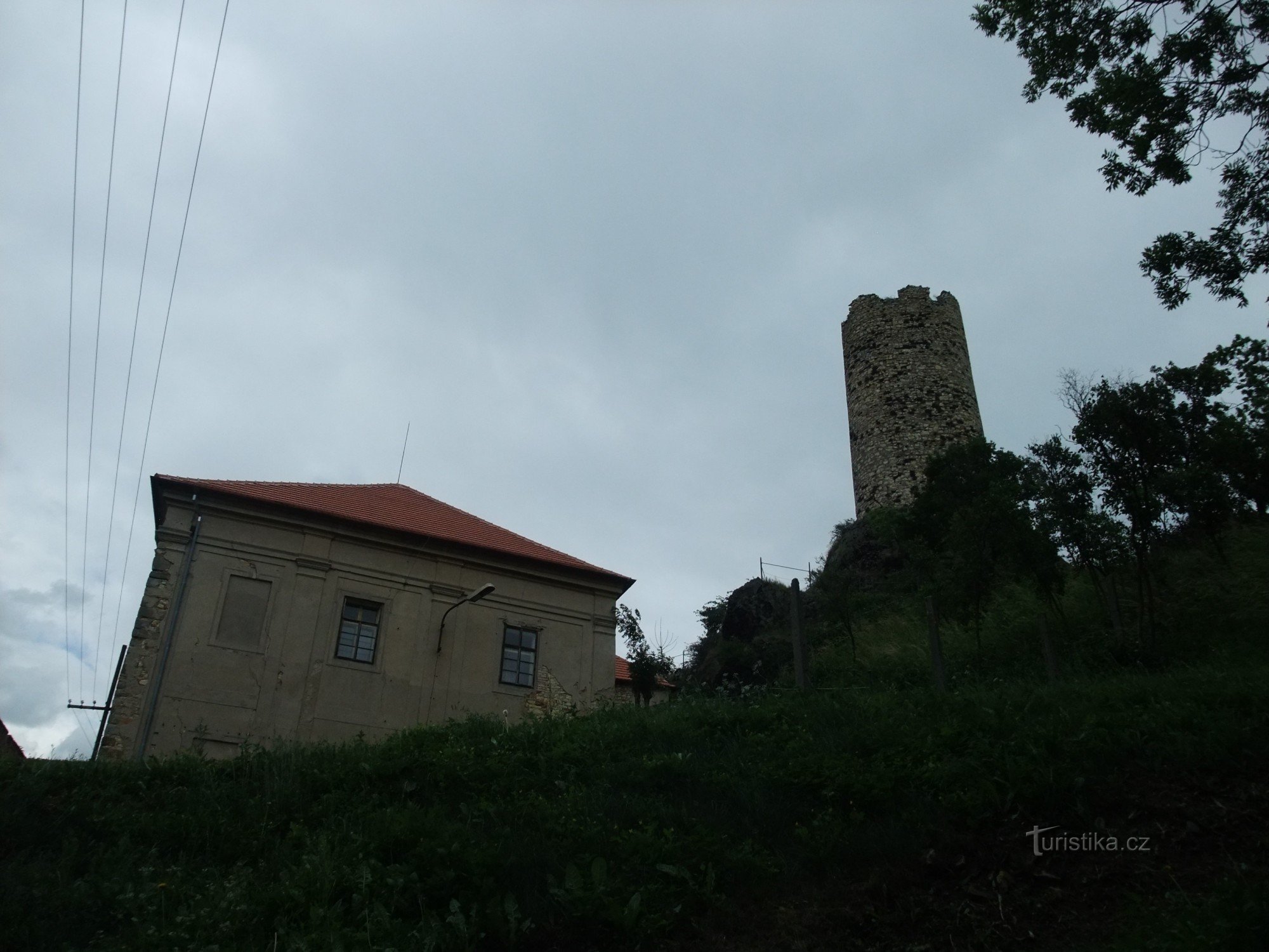 De ruïnes van Skalka Castle