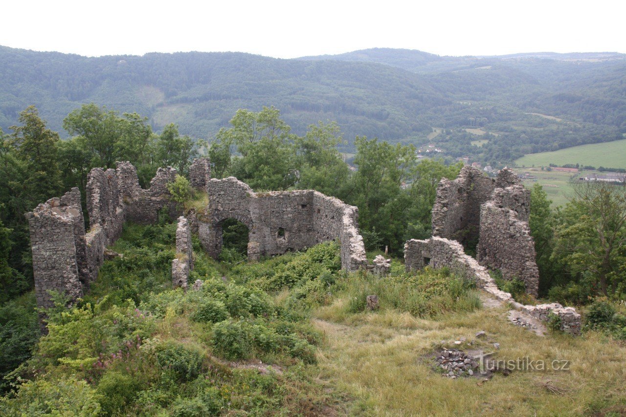 Rovine del castello di Šumburk - Šumná (Schönburg)