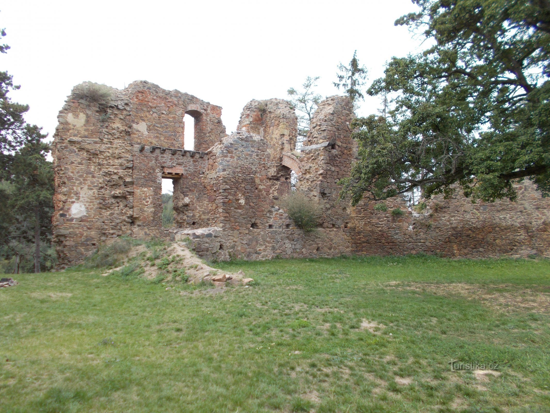 De ruïnes van het kasteel Žumberk