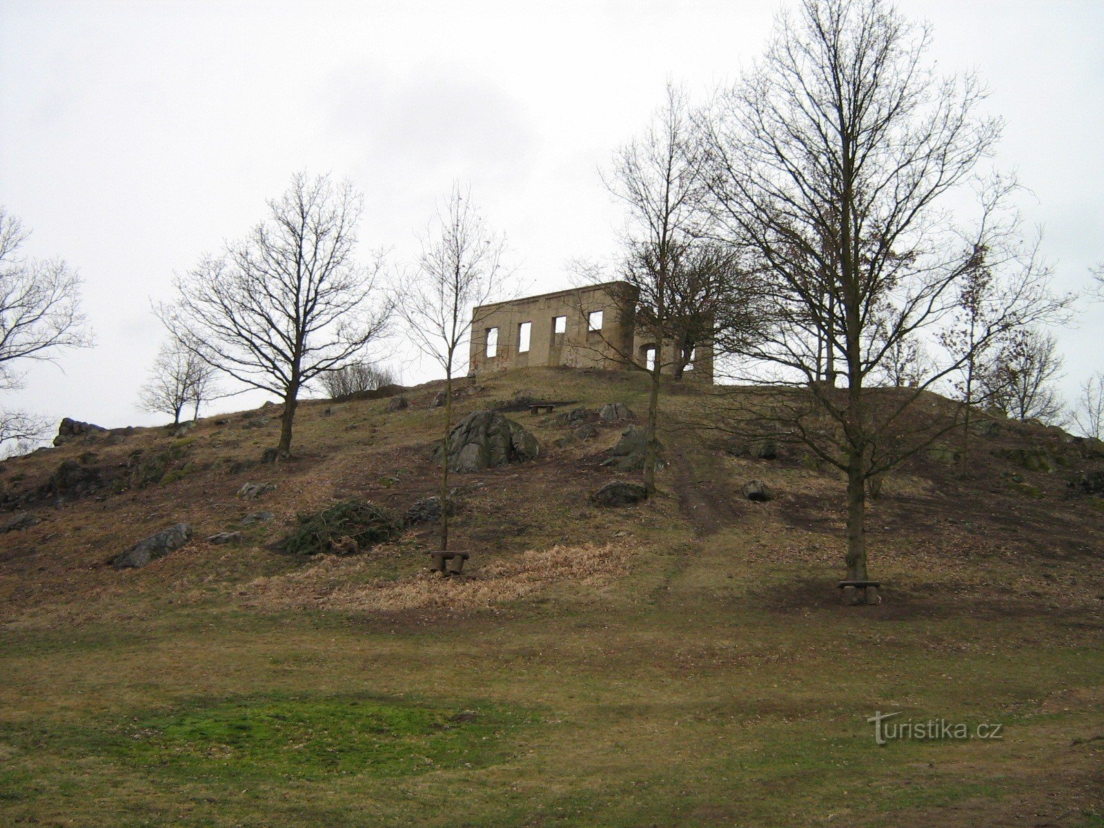 Kamýk ruševine