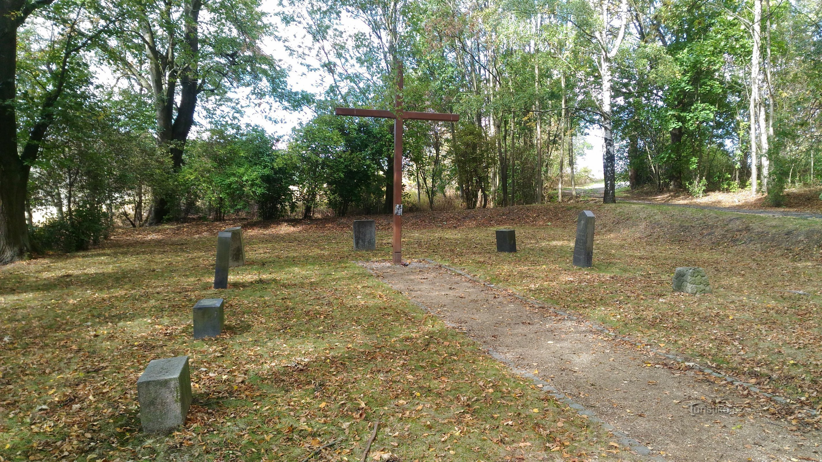 Zřícenina kostela svaté Anny.