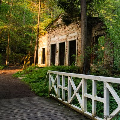 De ruïnes van het Blauwe Huis