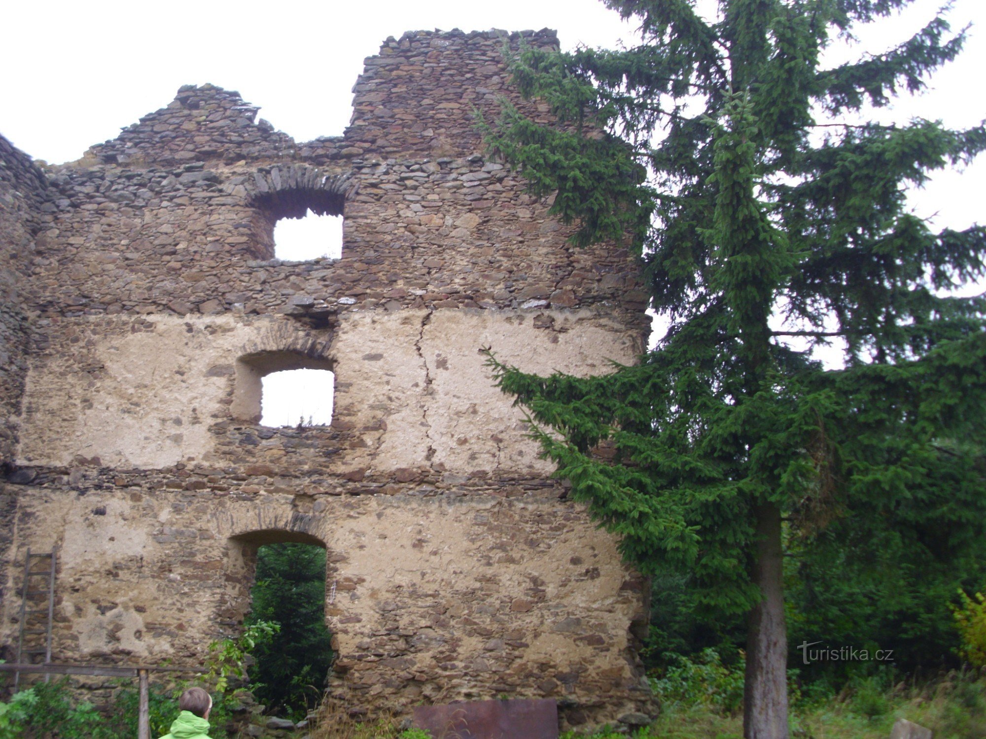 Руины зернохранилища