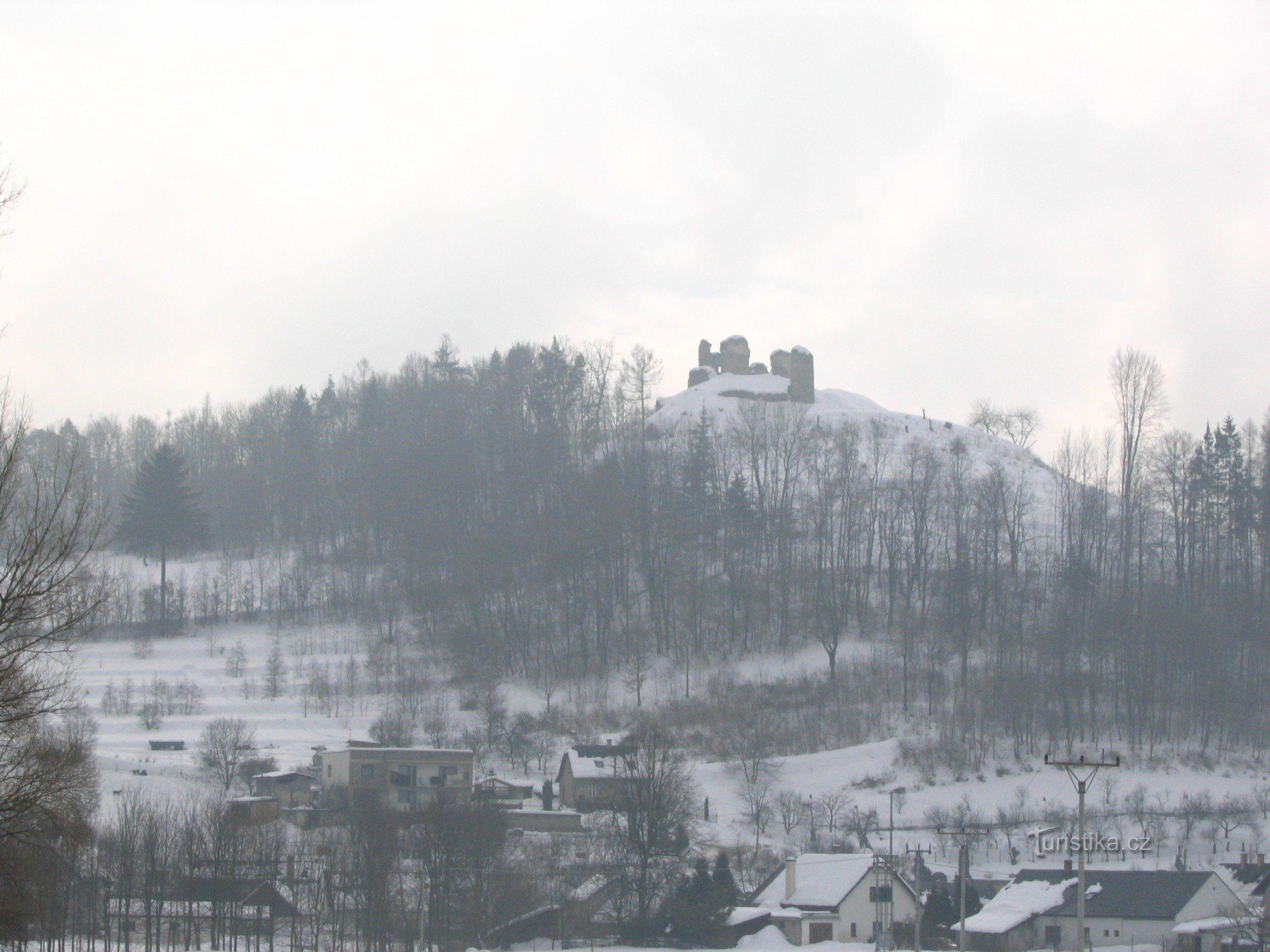 ruinas del pueblo de Brníčko