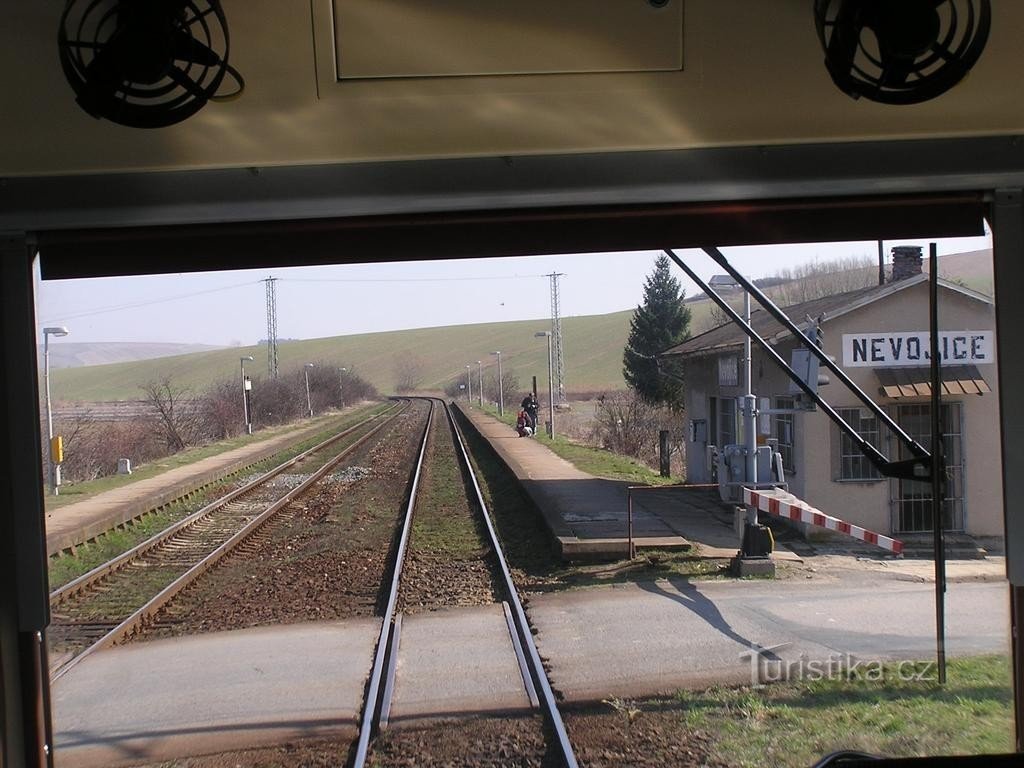 Järnvägsstationen Nevojice - 27.3.2011 mars XNUMX