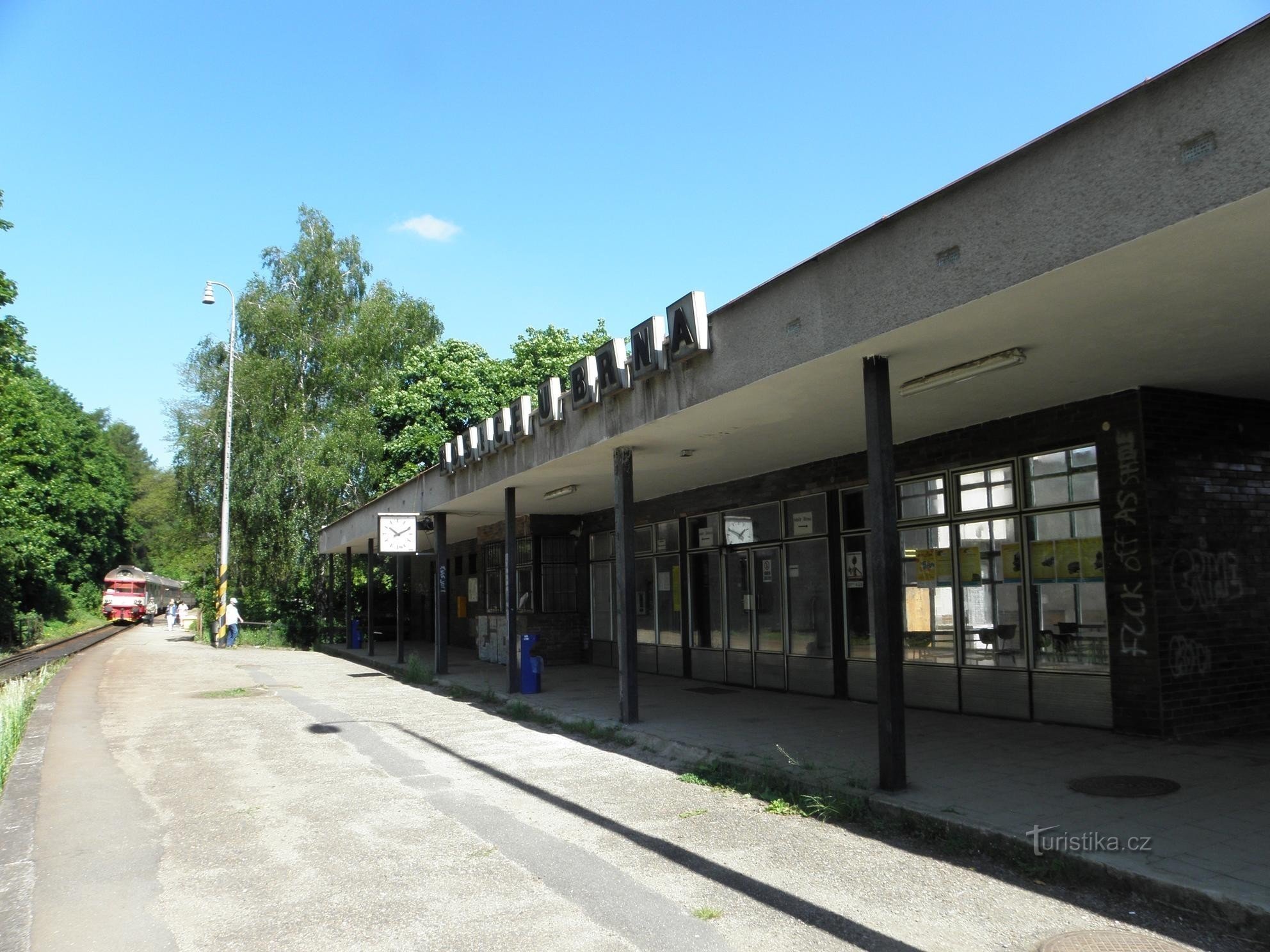 Dworzec kolejowy Rosice k. Brna - 18.5.2011 maja XNUMX r.