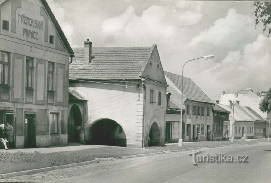 Fazenda Žudrový, foto disponível em www.drevohostice.cz