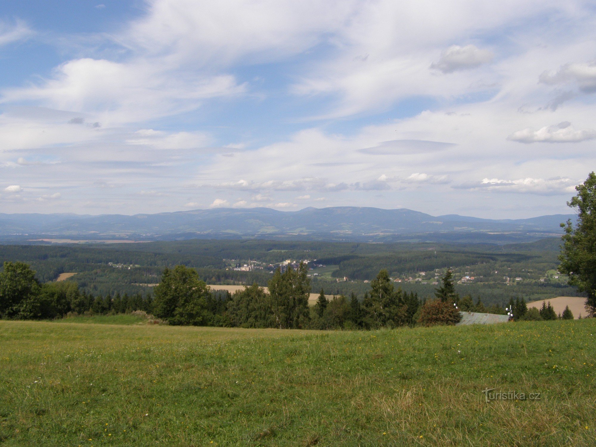 Zvičina - udsigt over Kæmpebjergene