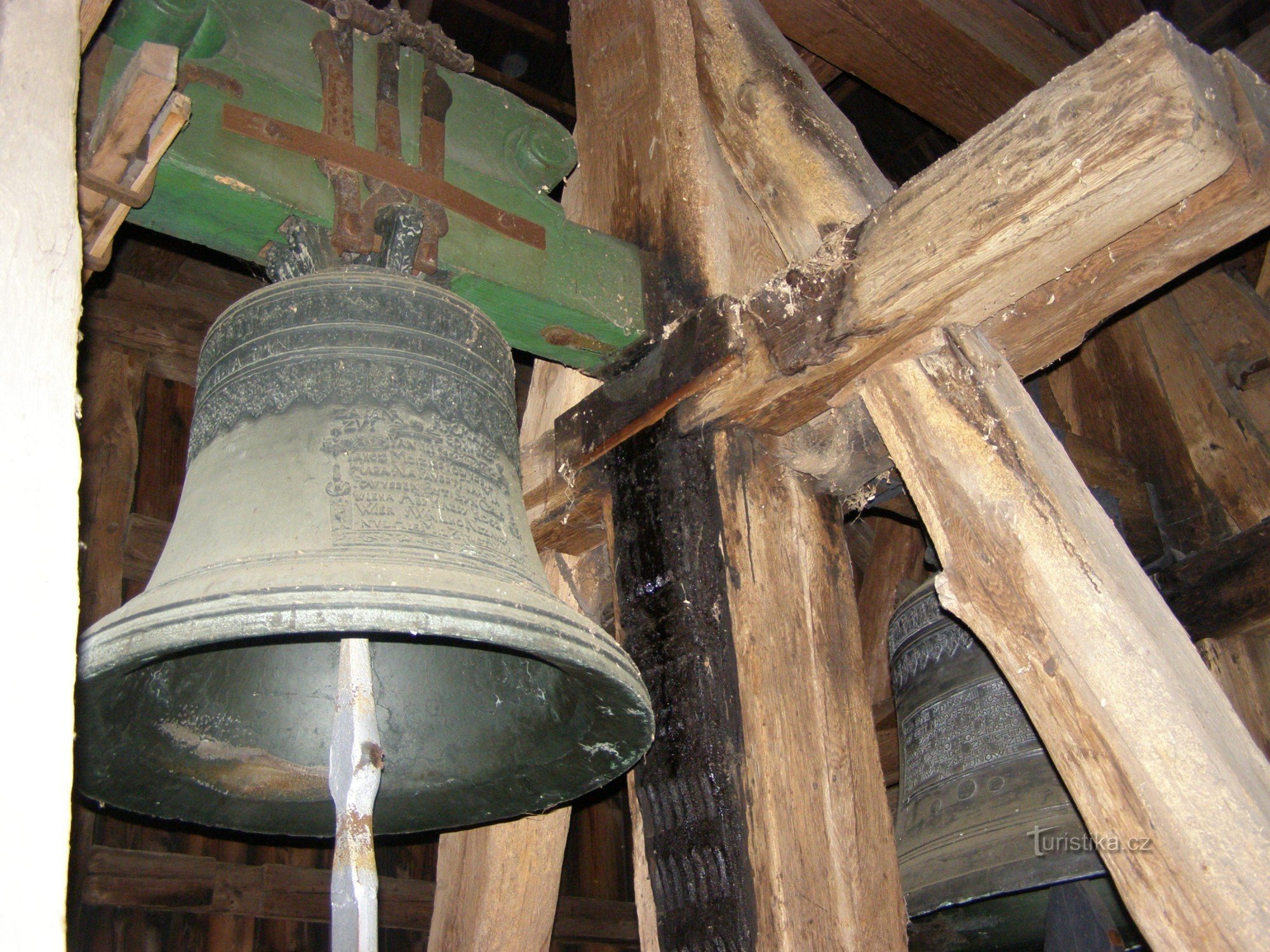 die Glocke im Glockenturm