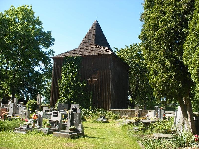 zvonice při kostele Nanebevzetí Panny Marie