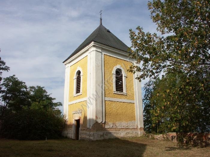 zvonice u kostela sv. Jiří