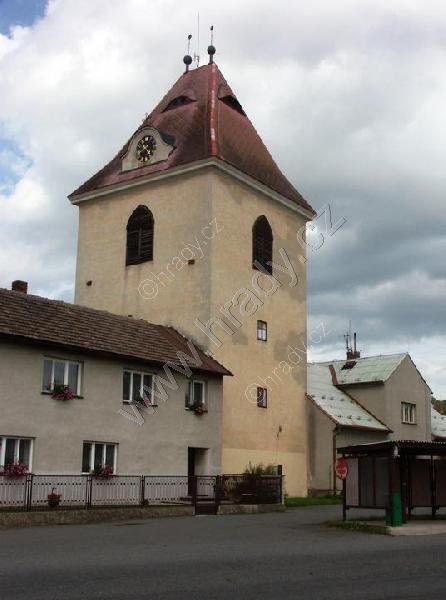 zvonice u kostela sv. Václava