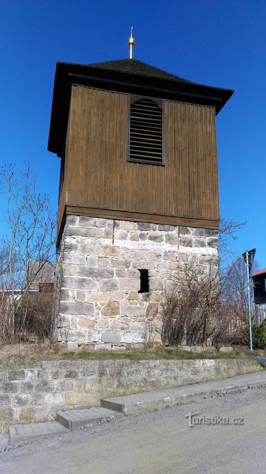 Campanile nel villaggio di Růžová.