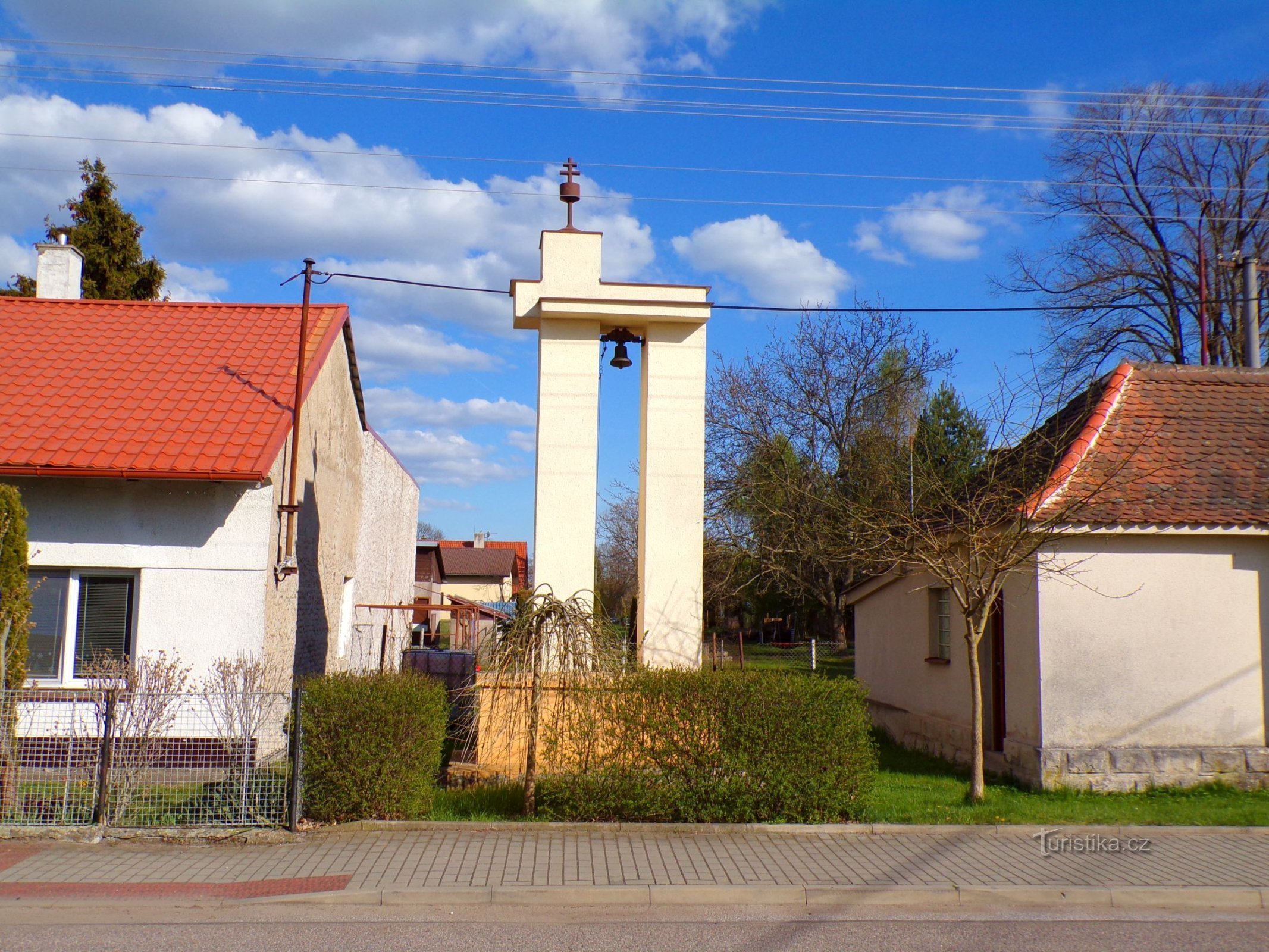 Zvonik čehoslovačke crkve u Lány na Důlku (Pardubice, 23.4.2022.)