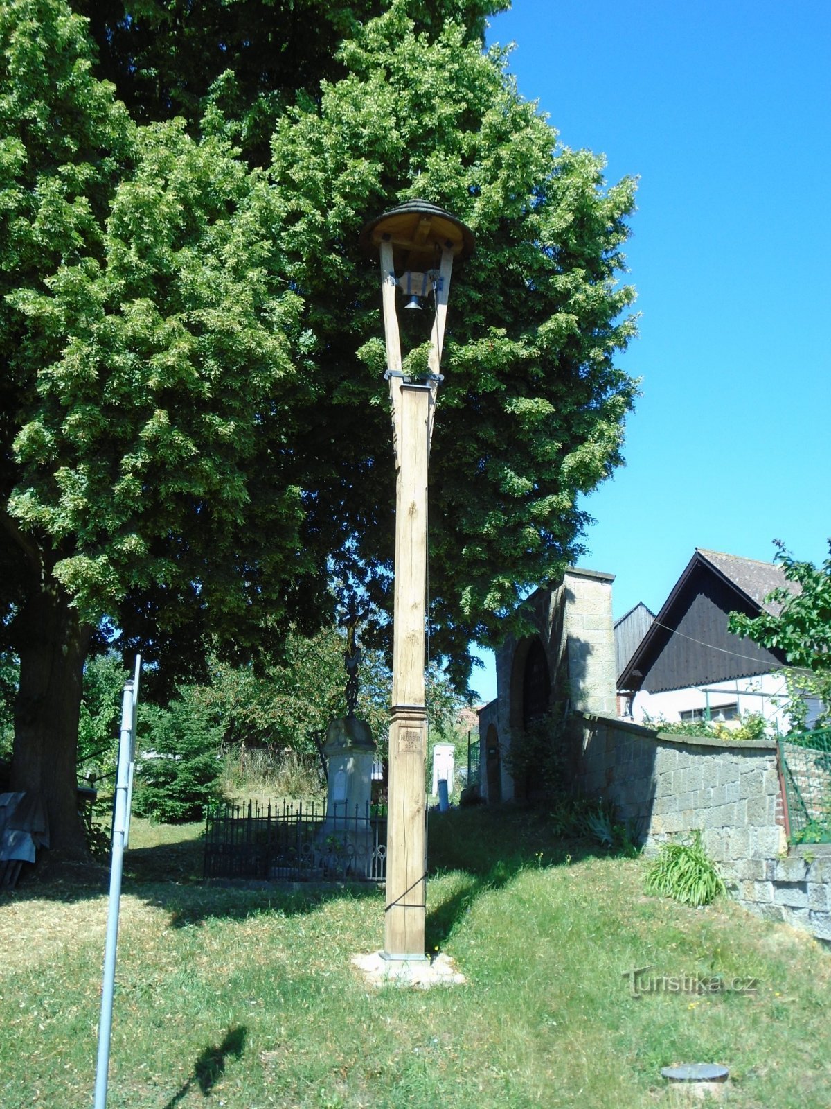 Glockenturm (Hustířany, 3.7.2018)