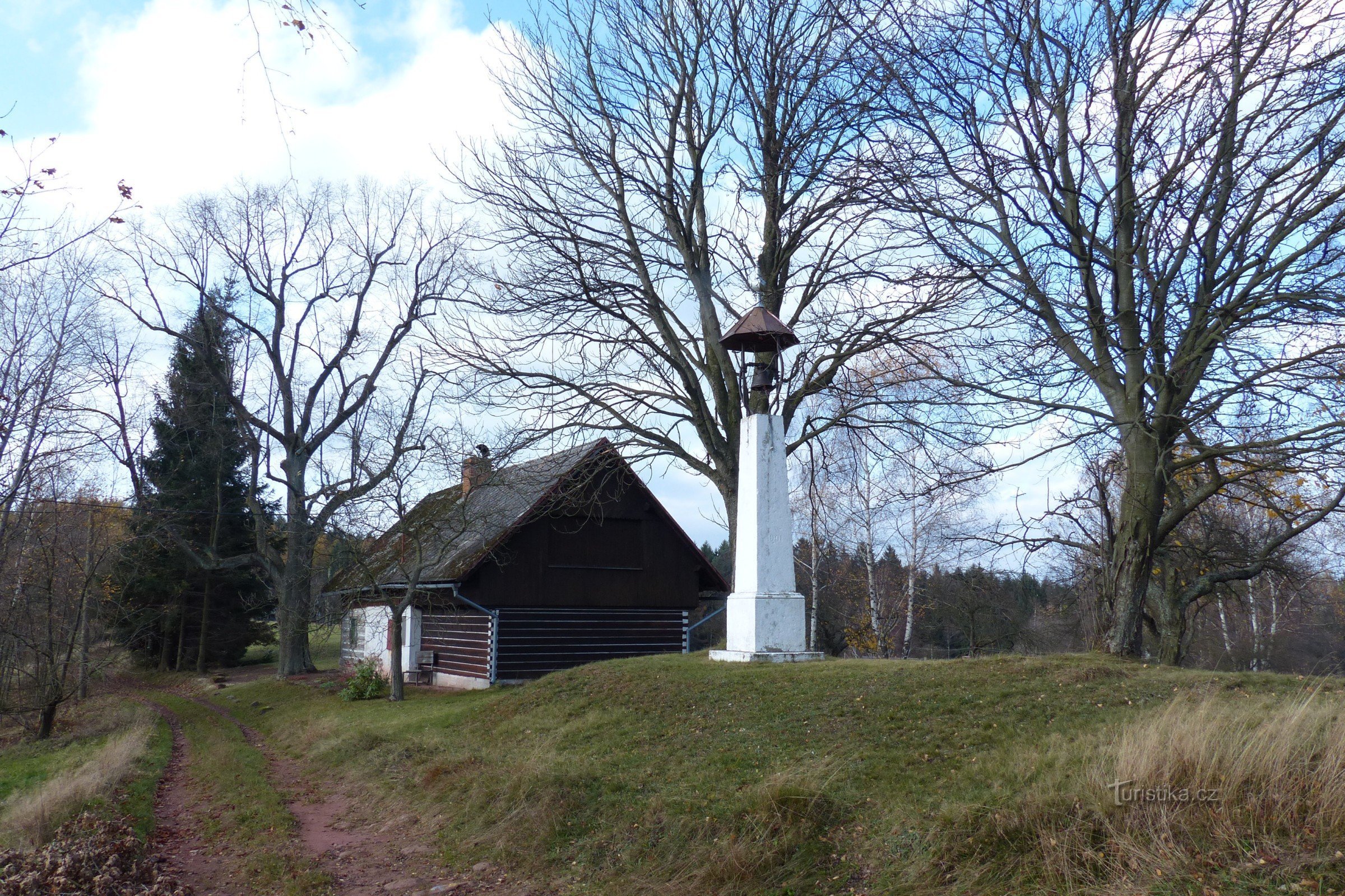 Glockenturm in Závrchy