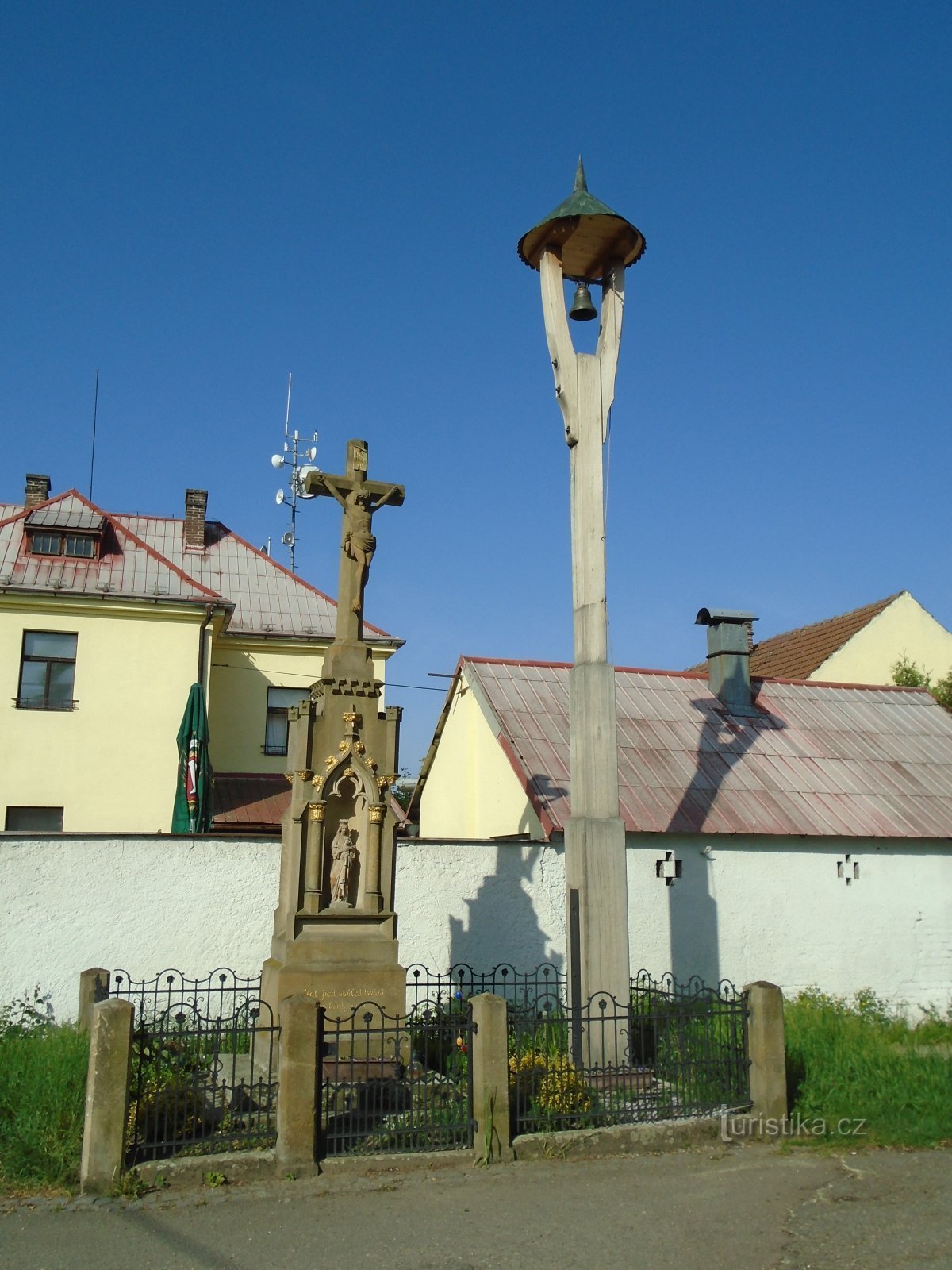 Campanario en Svinary (Hradec Králové, 10.5.2018/XNUMX/XNUMX)